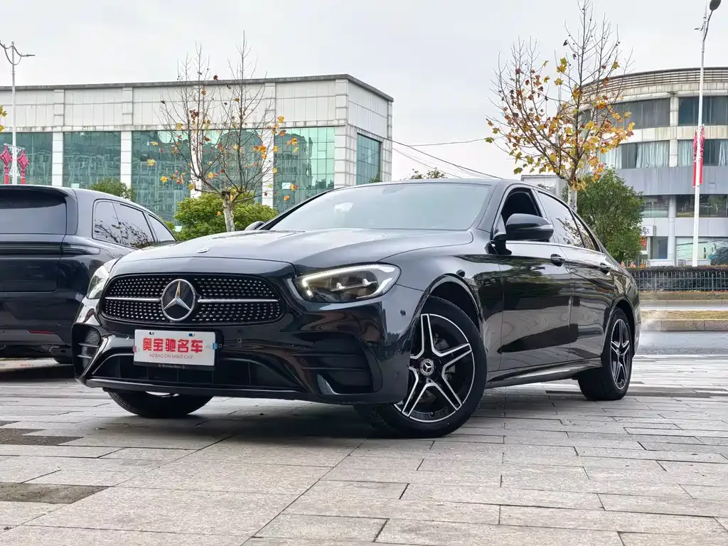 Mercedes-Benz E-Class (Import) — фото 1