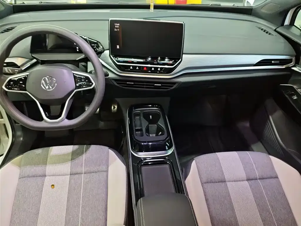 Volkswagen ID.4 Crozz — фото 10