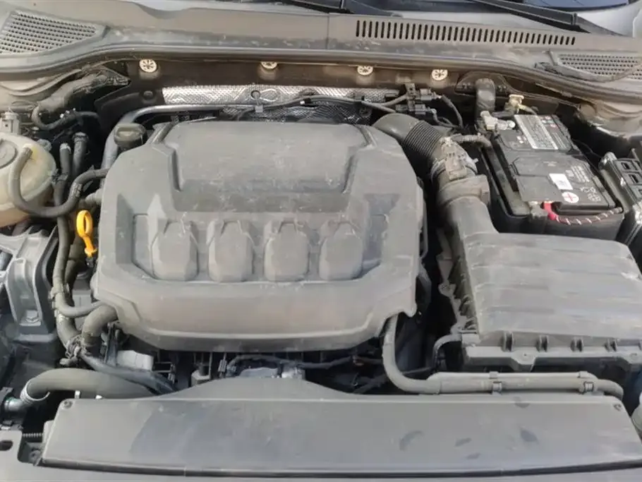 Volkswagen Passat 2023 из CN, фото 4