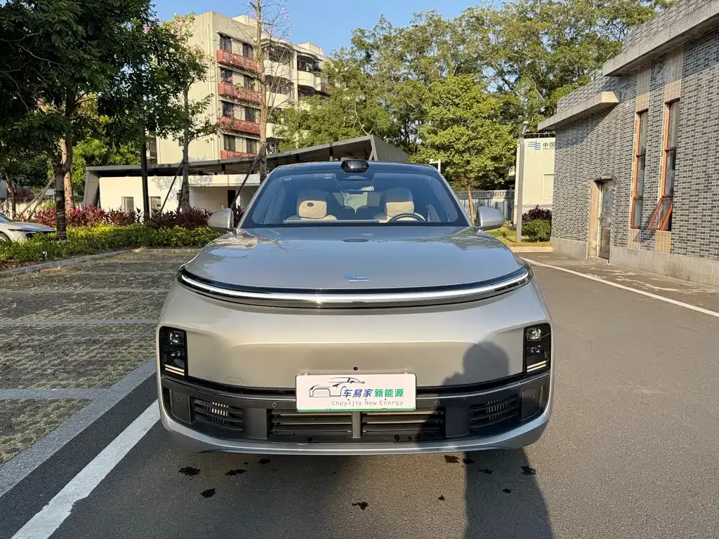 Li Auto L8 2024 из CN, фото 9