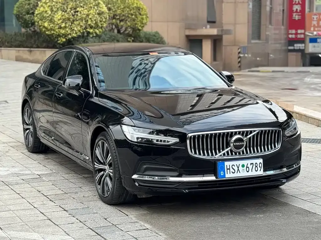Volvo S90 2024 из CN, фото 4