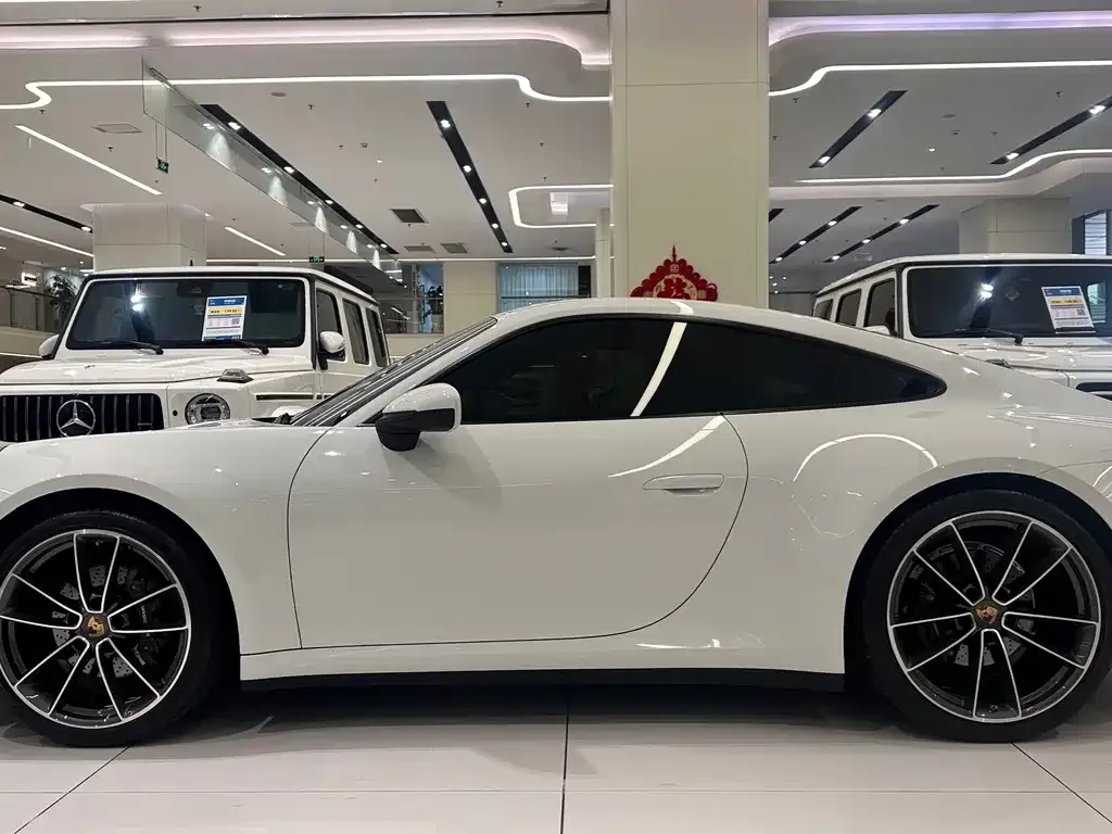 Porsche 911 2022 из CN, фото 3