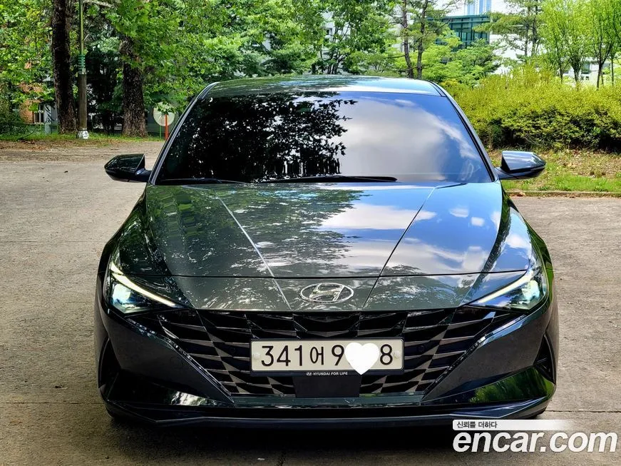Hyundai AVANTE — фото 1
