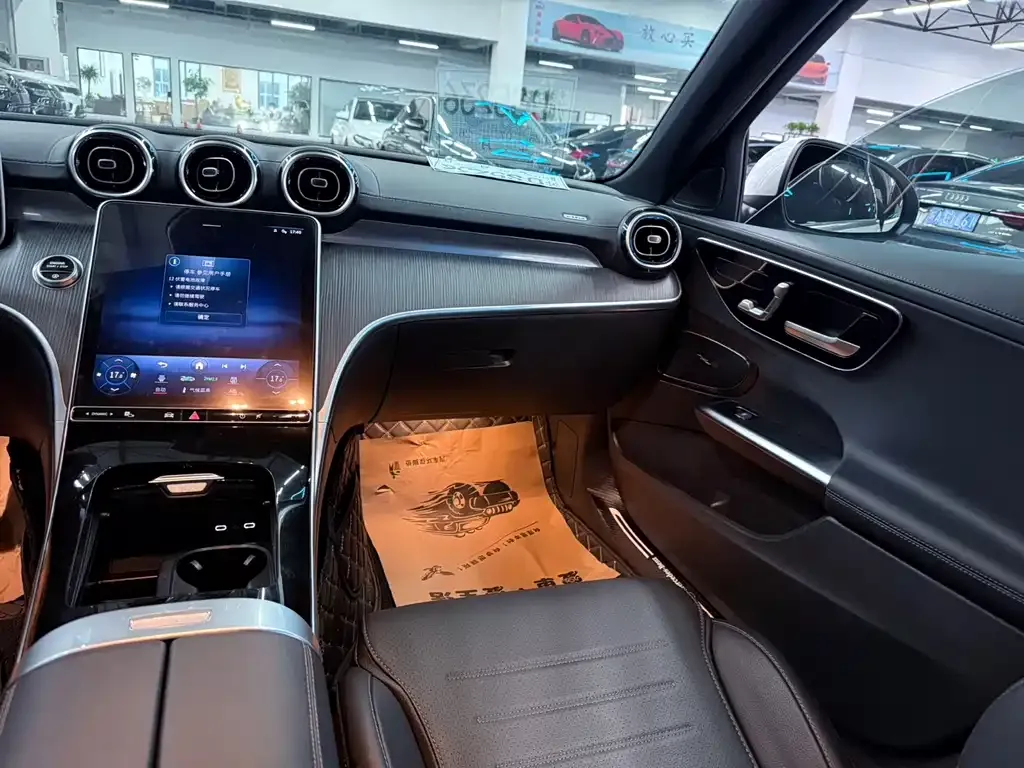 Mercedes-Benz C-Class 2024 из CN, фото 5