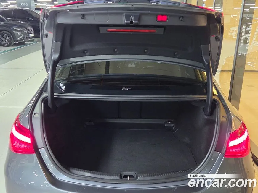 Mercedes-Benz C-Class 2022 из KR, фото 10