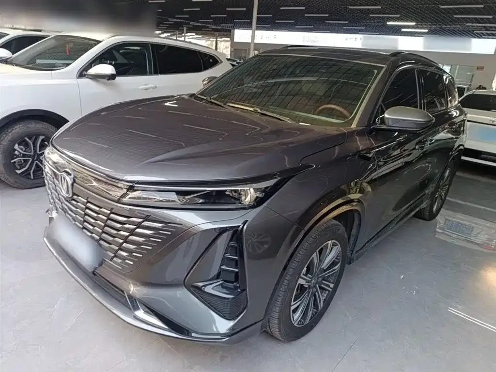 Changan CS75PLUS 2024 из CN, фото 2