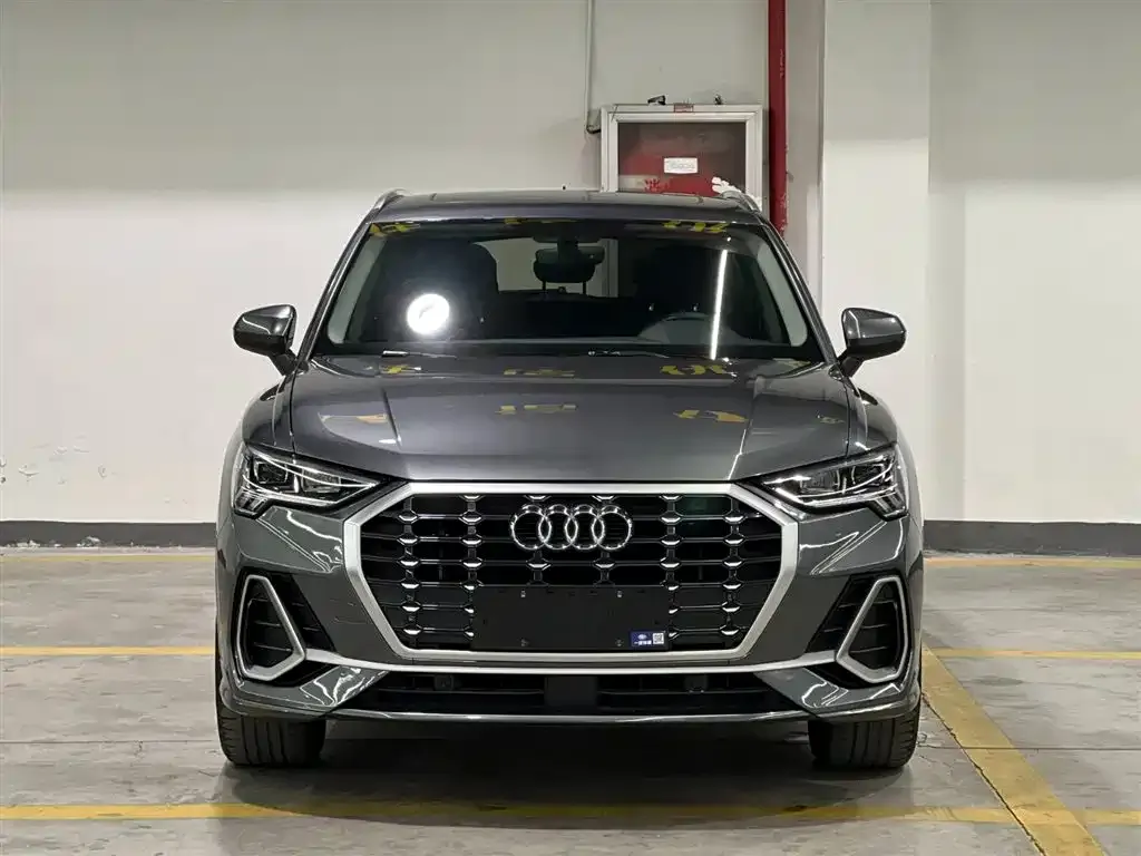 Audi Q3 2021 из CN, фото 4