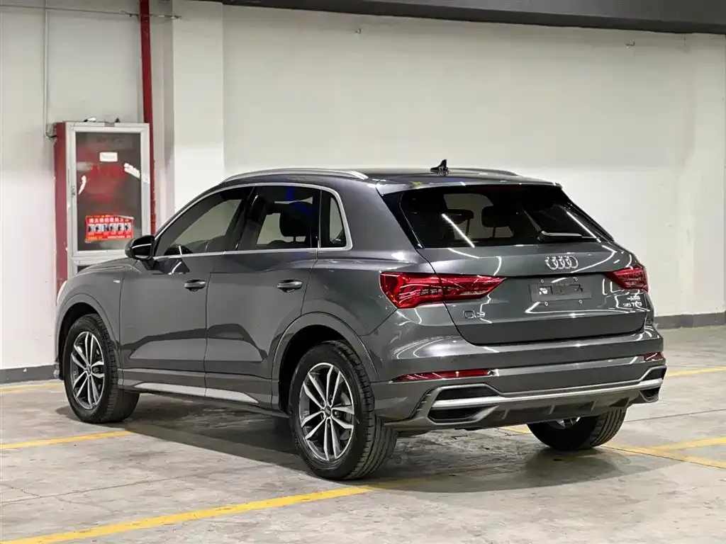 Audi Q3 2021 из CN, фото 5