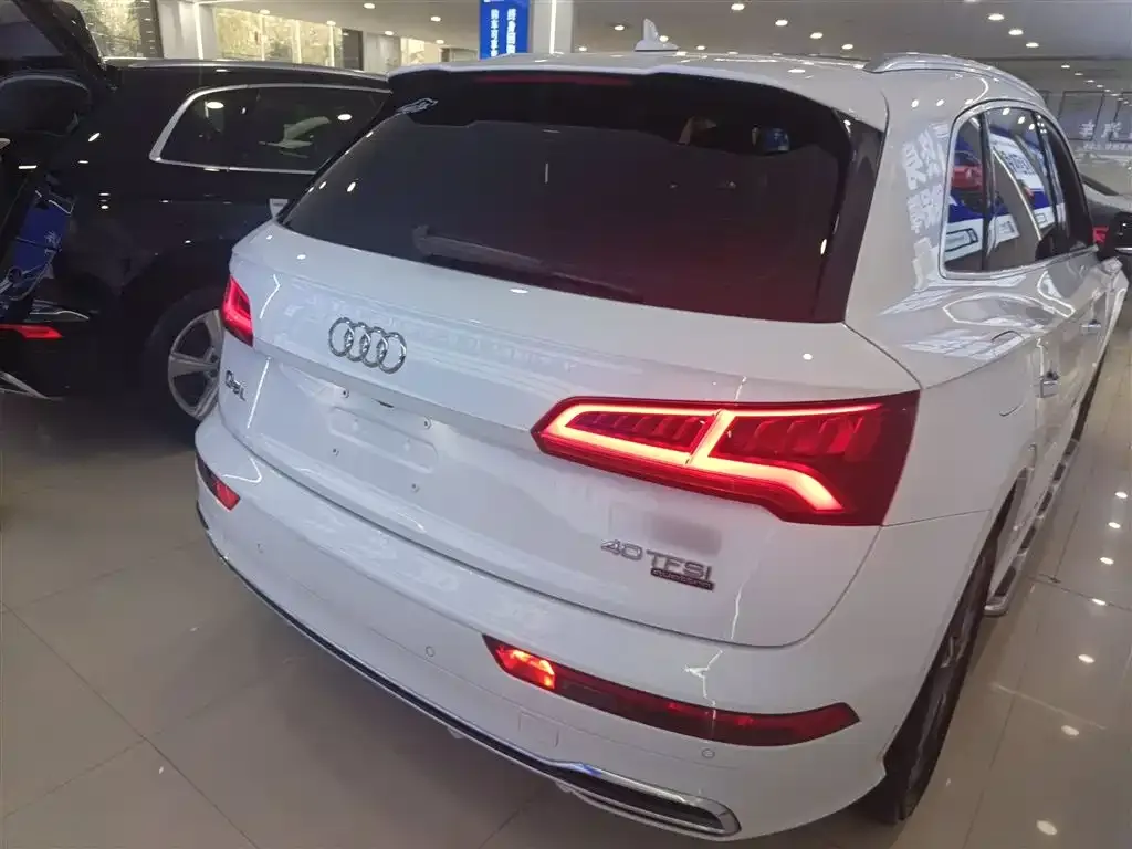 Audi Q5L 2021 из CN, фото 8