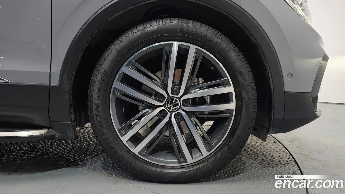 Volkswagen Tiguan 2022 из KR, фото 4