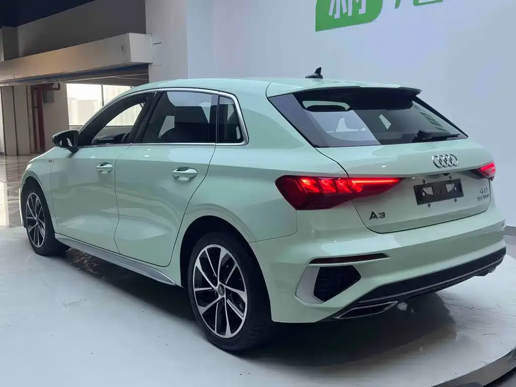 Audi A3 2022 из CN, фото 4