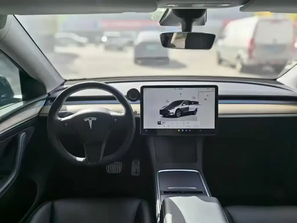 Tesla Model Y 2023 из CN, фото 6