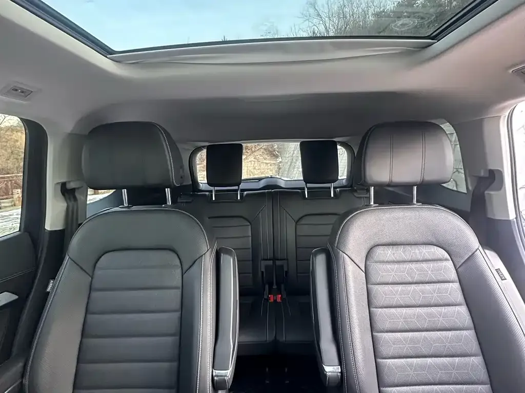 Volkswagen Talagon 2023 из CN, фото 7