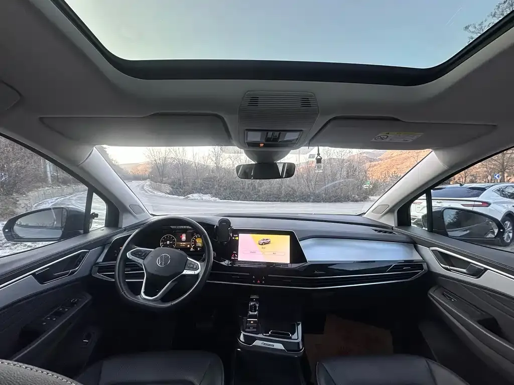 Volkswagen Talagon 2023 из CN, фото 10