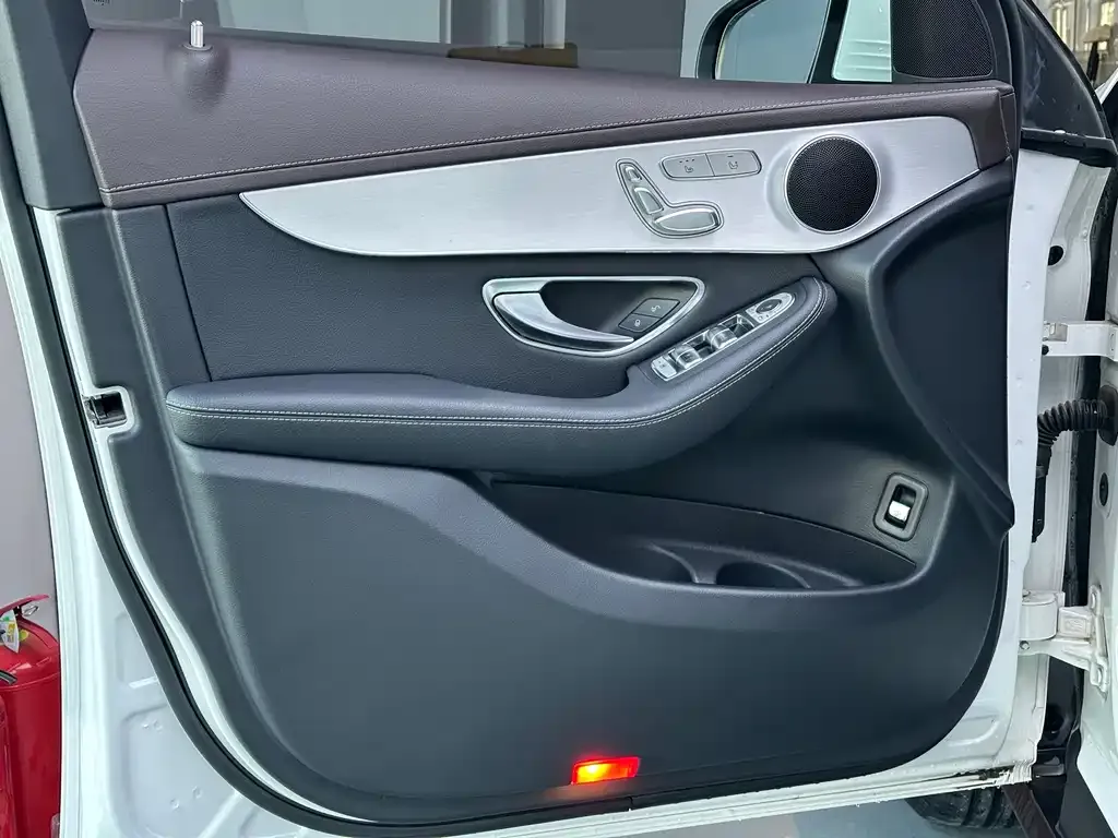 Mercedes-Benz GLC 2022 из CN, фото 4