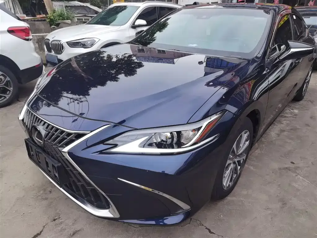 Lexus ES 2022 из CN, фото 1