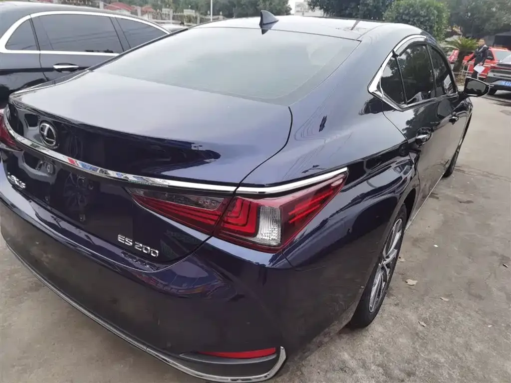 Lexus ES 2022 из CN, фото 4
