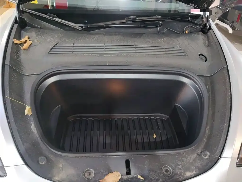 Tesla Model Y 2025 из CN, фото 9