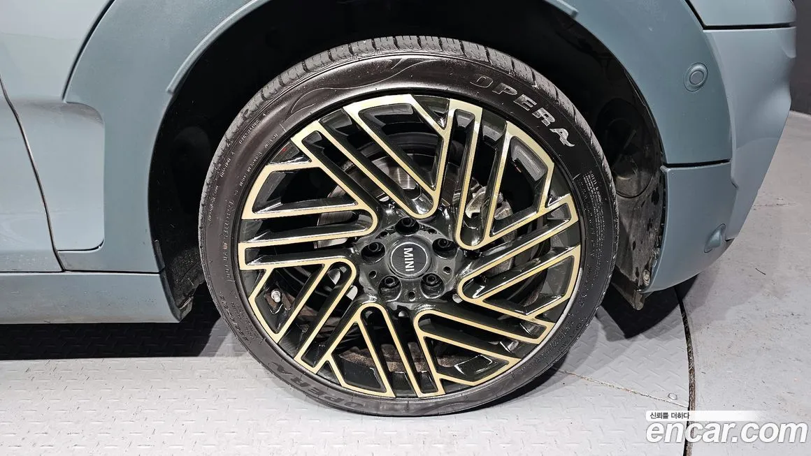 Mini Clubman 2023 из KR, фото 5