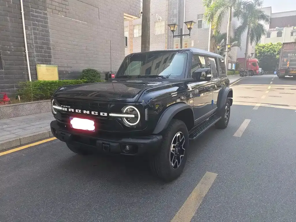 Ford Bronco 2024 из CN, фото 1