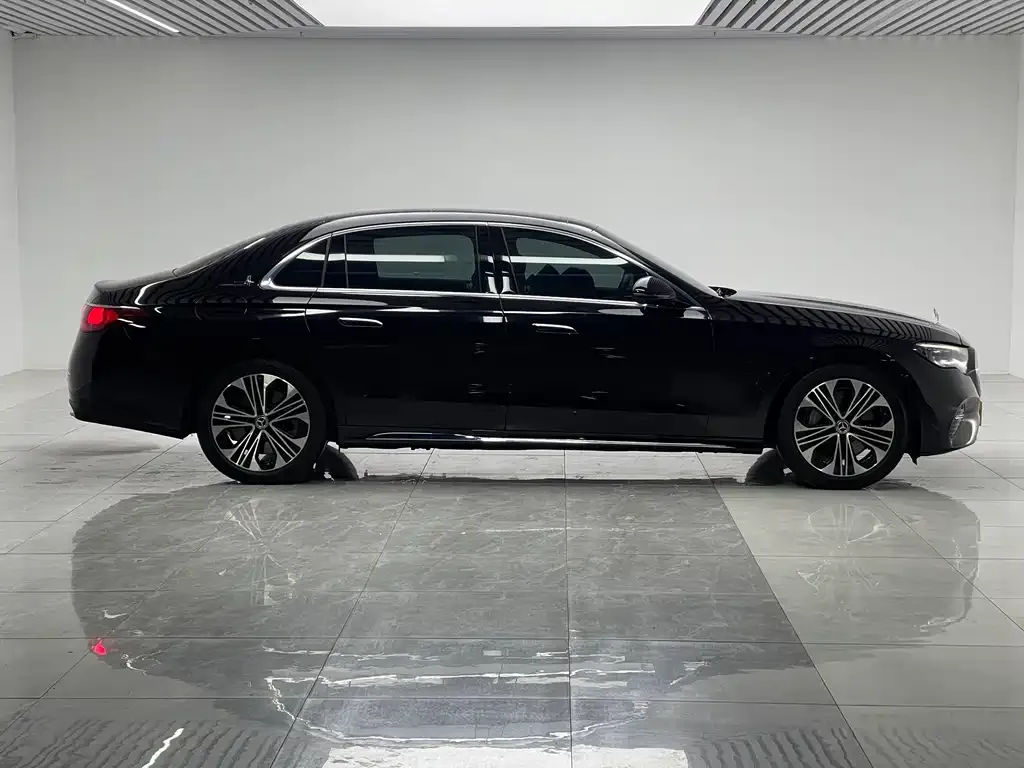 Mercedes-Benz E-Class New Energy 2025 из CN, фото 6