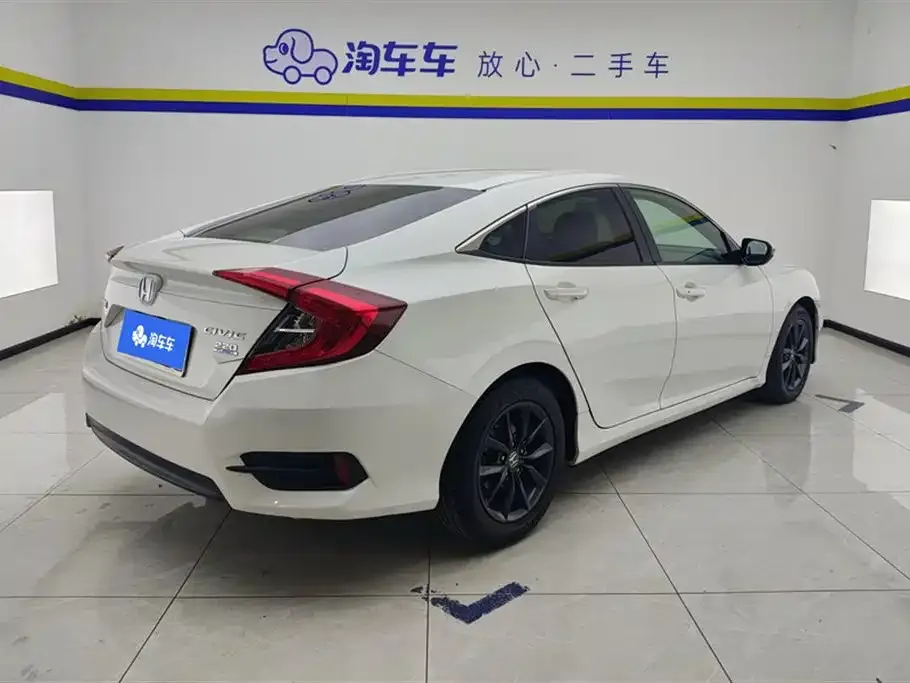 Honda Civic 2022 из CN, фото 4