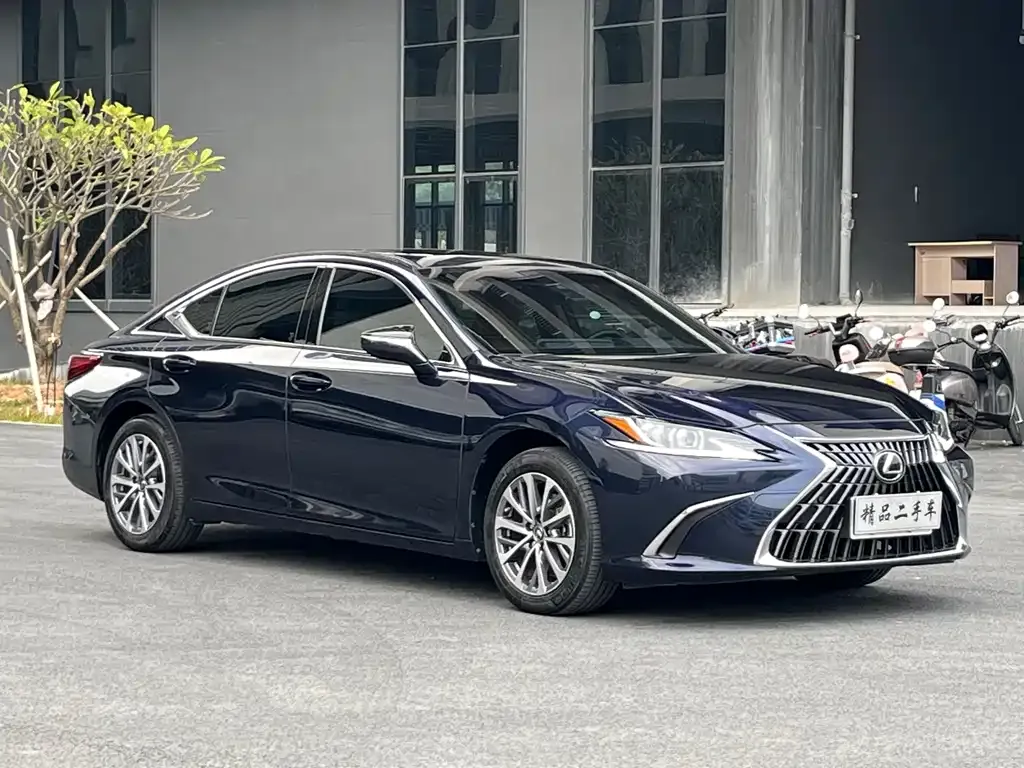 Lexus ES 2024 из CN, фото 4