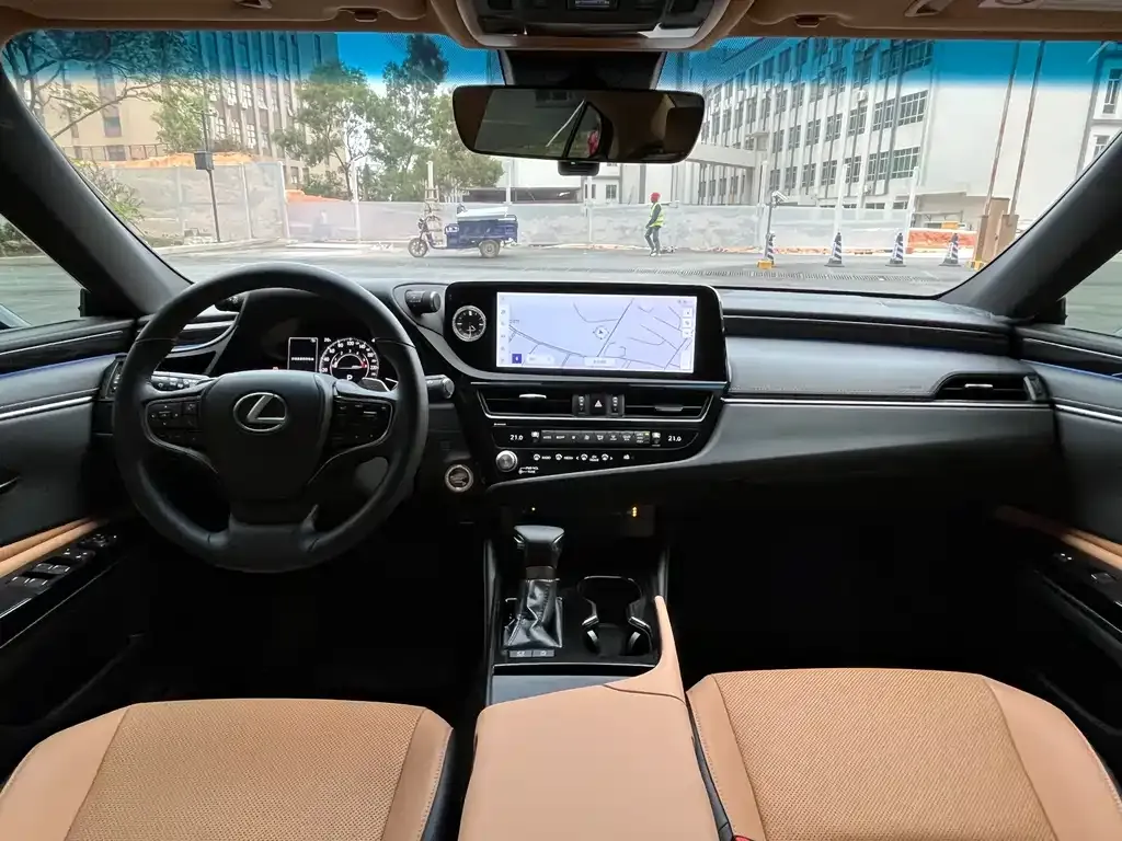 Lexus ES 2024 из CN, фото 8