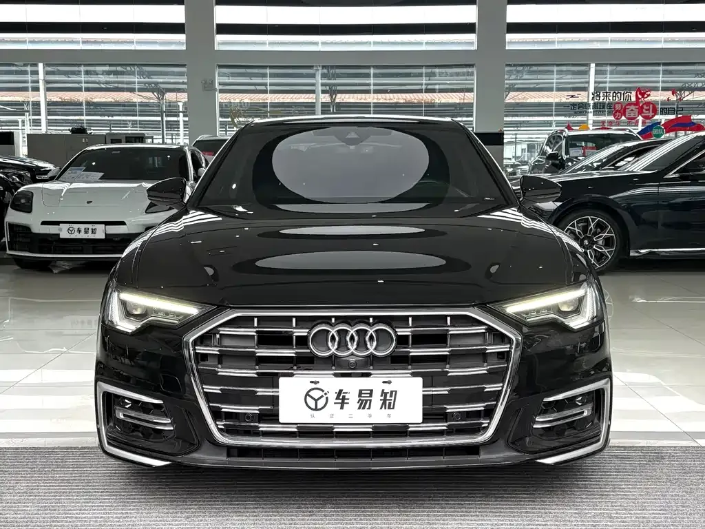 Audi A6L — фото 8