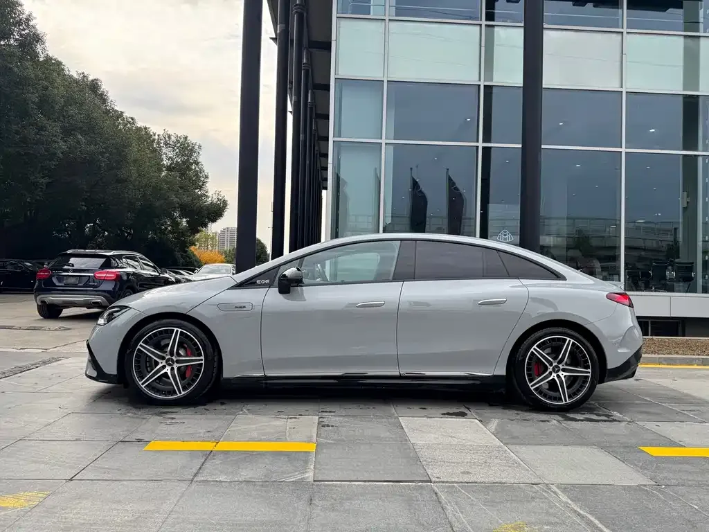 Mercedes-Benz EQE AMG 2023 из CN, фото 6