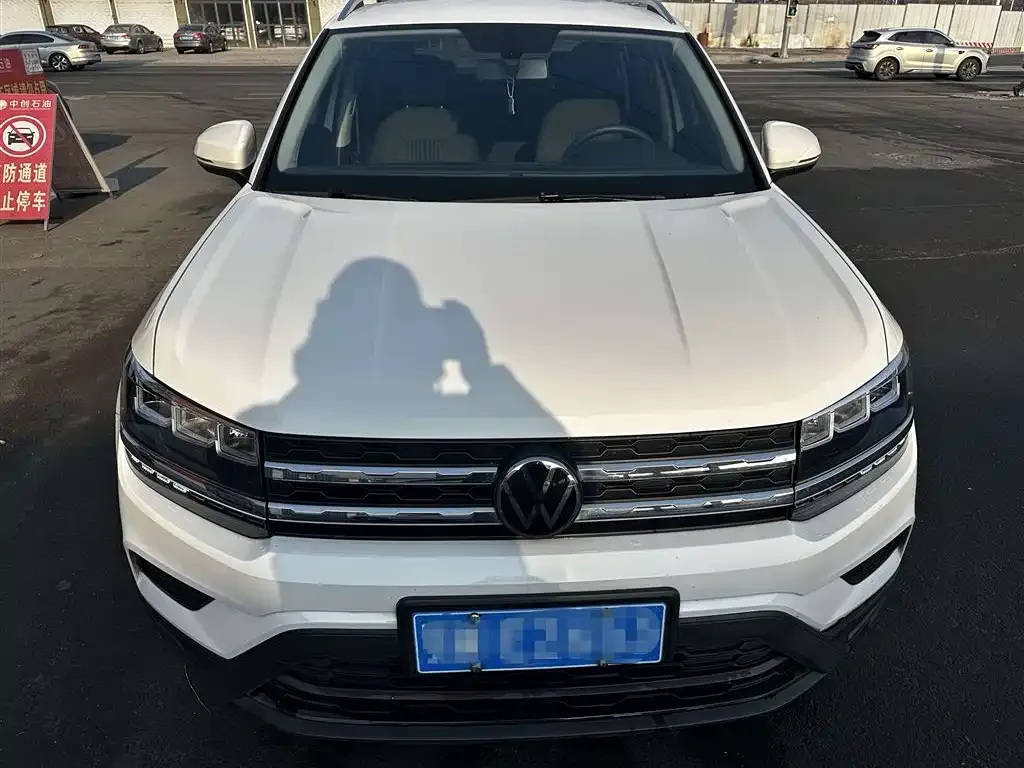 Volkswagen Tharu 2022 из CN, фото 2