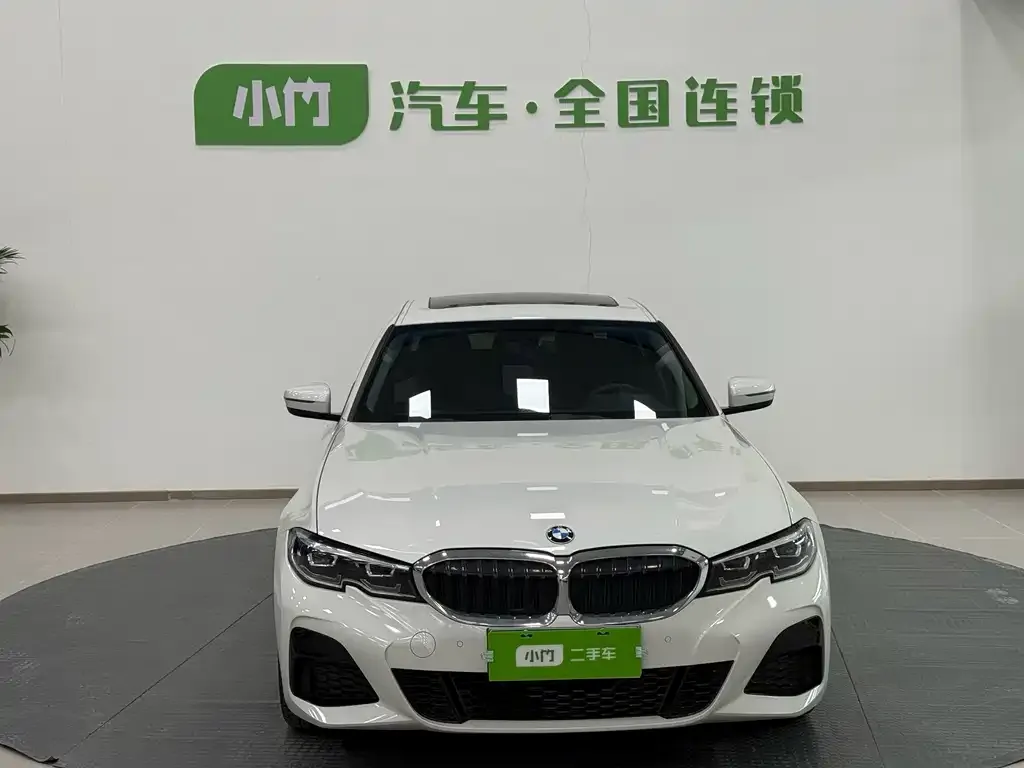 BMW 3 Series 2021 из CN, фото 2