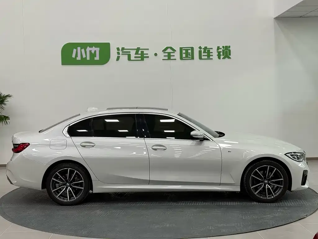BMW 3 Series 2021 из CN, фото 3