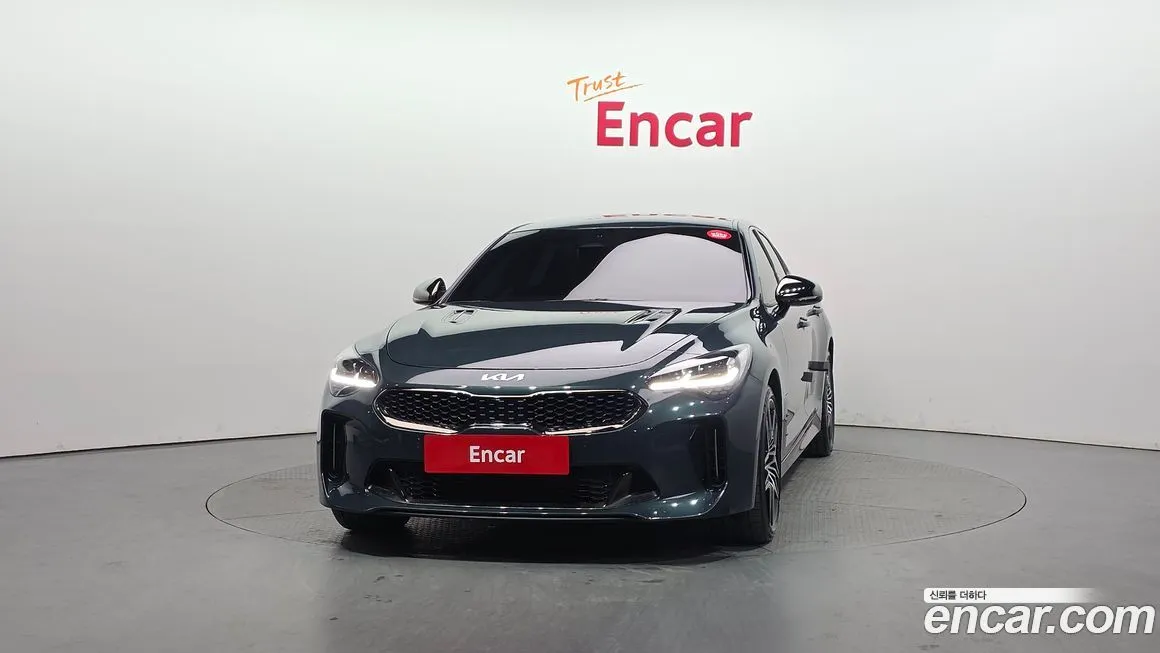 Kia Stinger 2023 из KR, фото 3