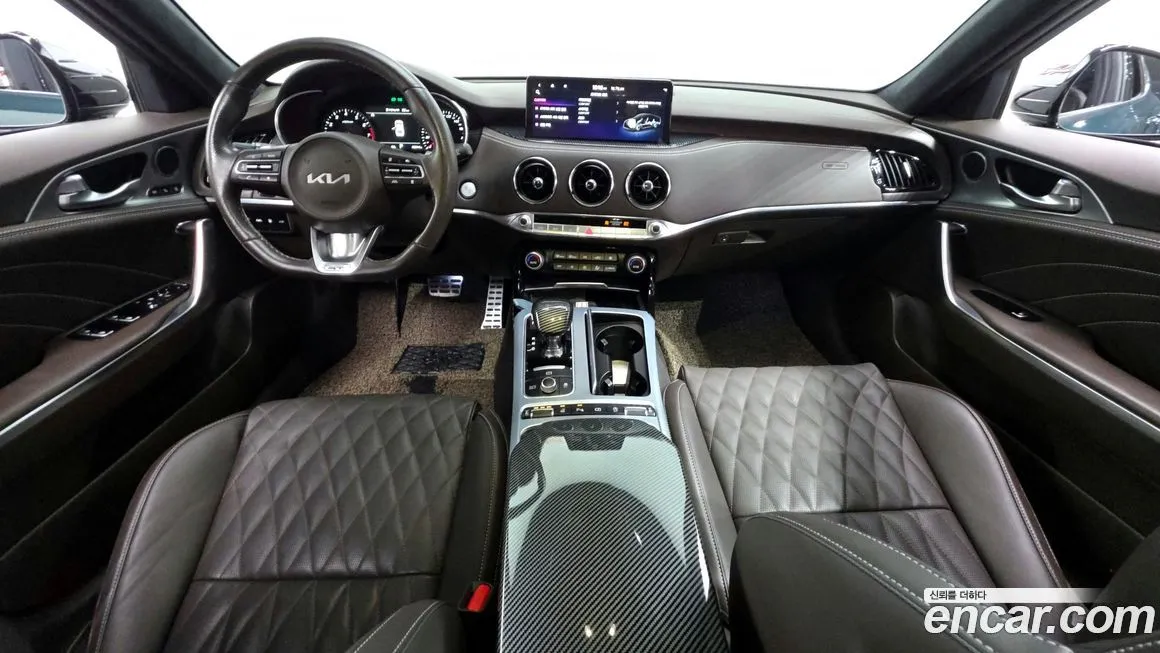 Kia Stinger 2023 из KR, фото 10