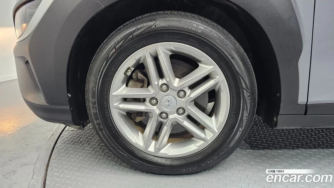 Hyundai Kona 2021 из KR, фото 8