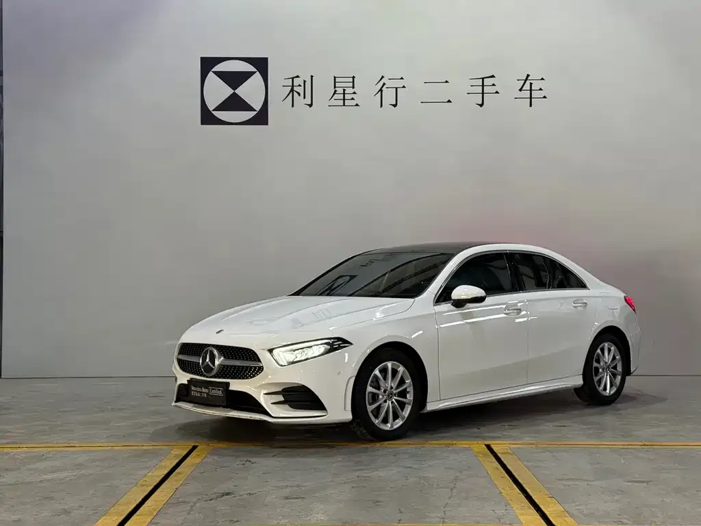 Mercedes-Benz A-Class — фото 1