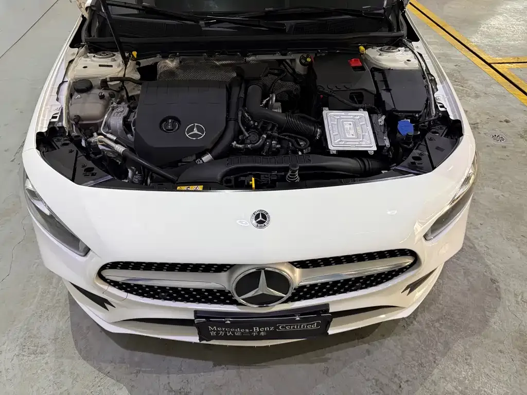 Mercedes-Benz A-Class — фото 10