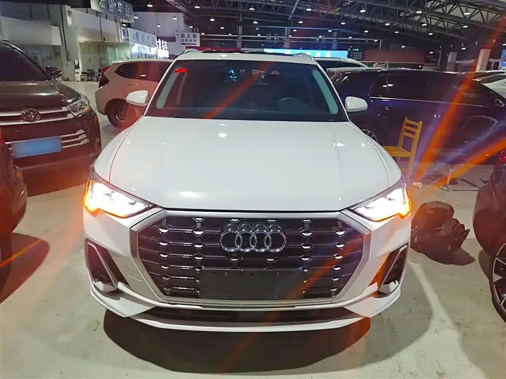 Audi Q3 2022 из CN, фото 5