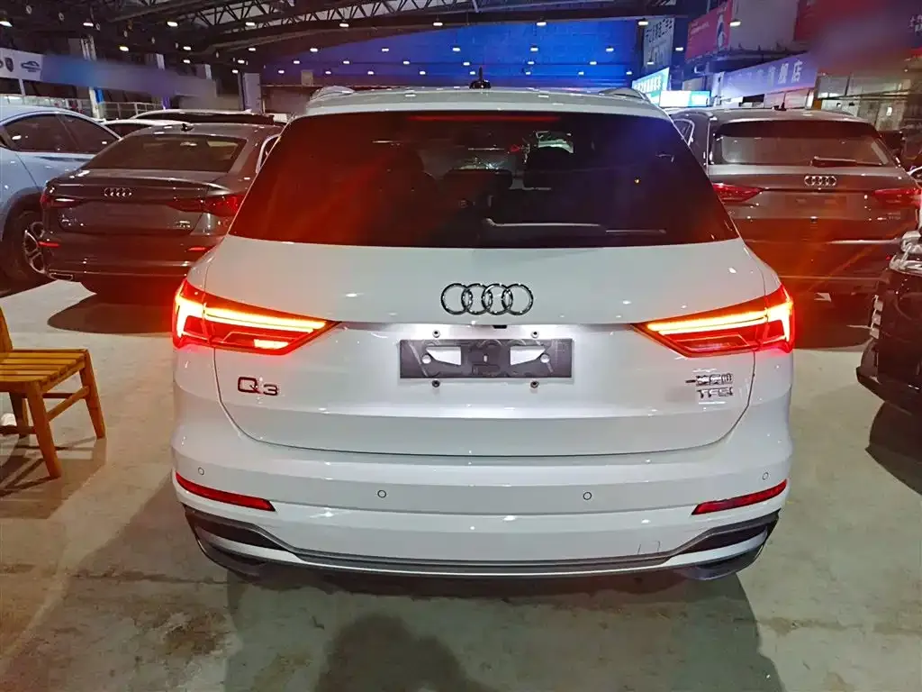 Audi Q3 2022 из CN, фото 8