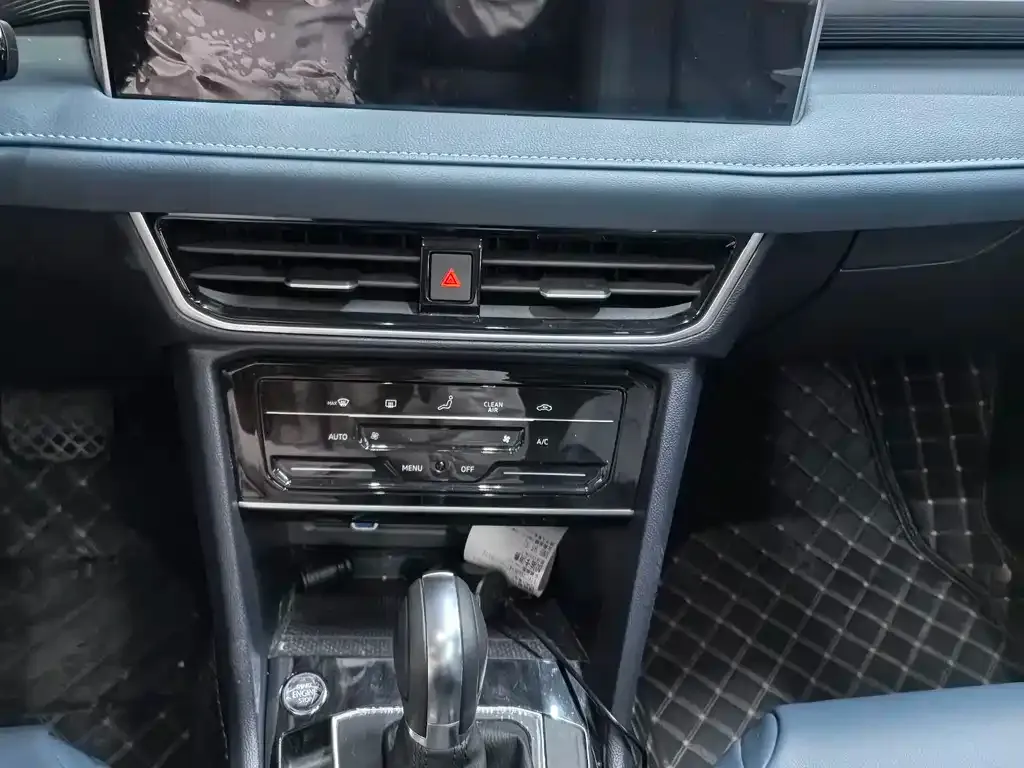 Volkswagen Tharu 2023 из CN, фото 10