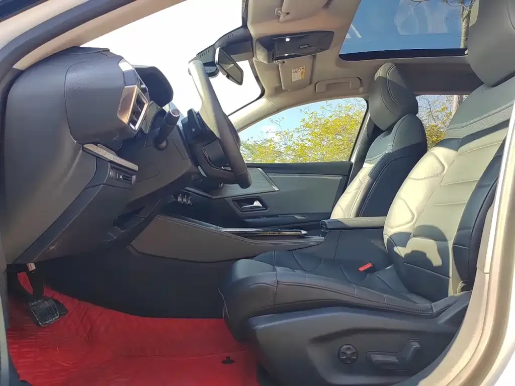 Citroen C5 X 2022 из CN, фото 10