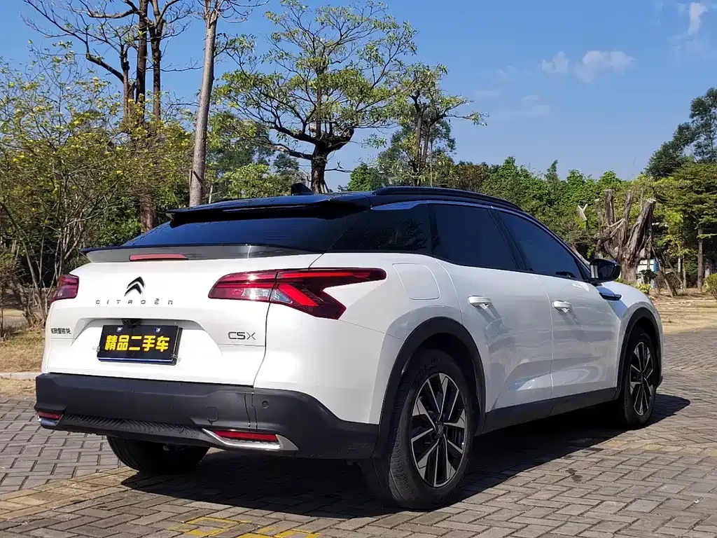 Citroen C5 X 2022 из CN, фото 6
