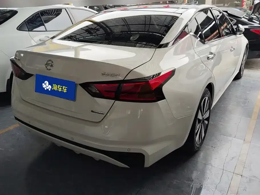 Nissan Teana 2022 из CN, фото 3
