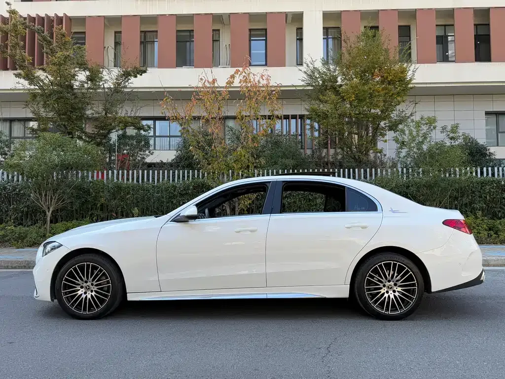 Mercedes-Benz C-Class 2023 из CN, фото 8