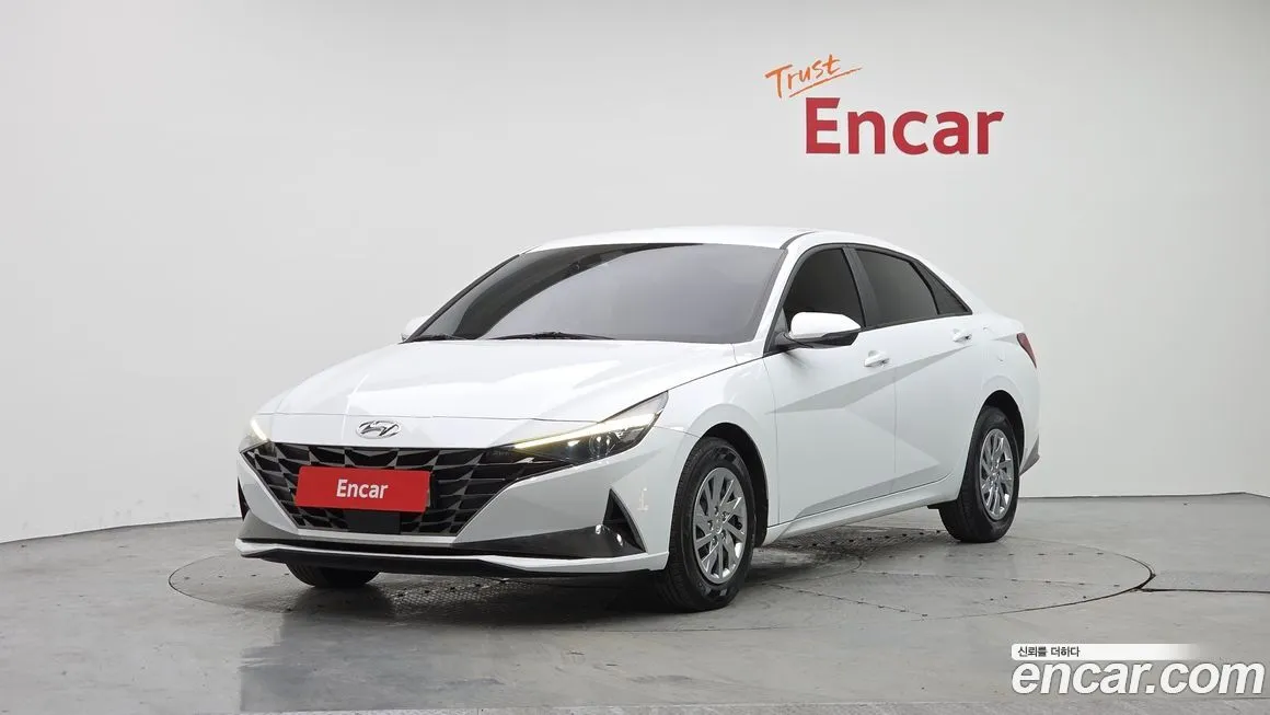 Hyundai AVANTE — фото 3