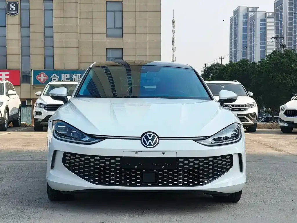 Volkswagen Lamando 2023 из CN, фото 9