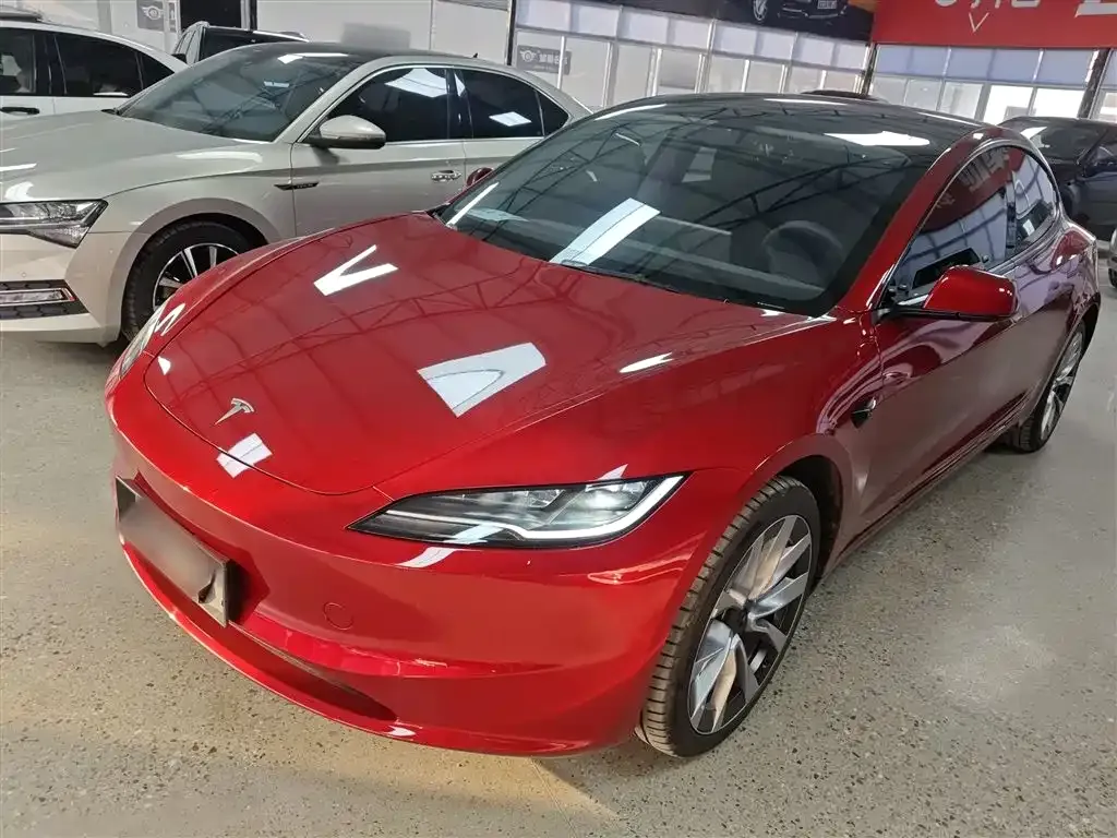 Tesla Model 3 2023 из CN, фото 1