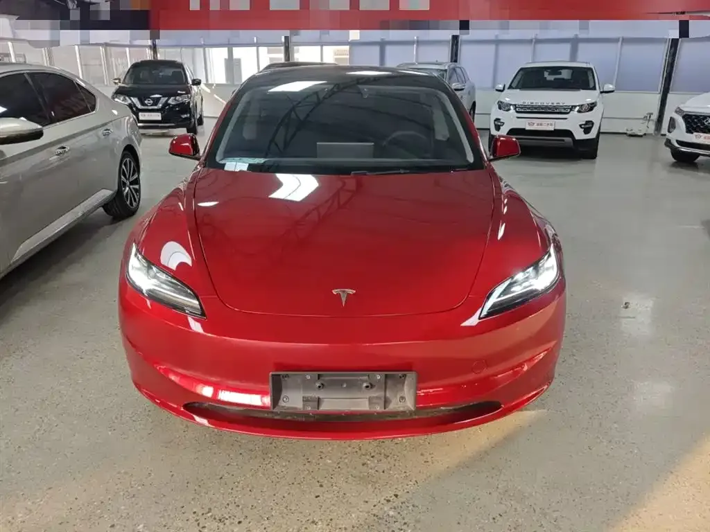 Tesla Model 3 2023 из CN, фото 9