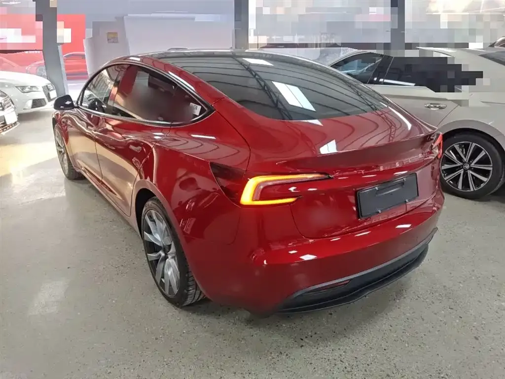 Tesla Model 3 2023 из CN, фото 7